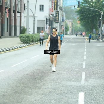 Runner Photo 8630646