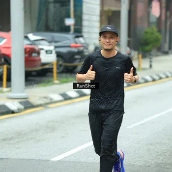 Runner Photo 8630649