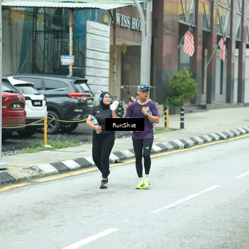 Runner Photo 8630654