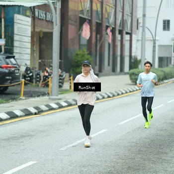 Runner Photo 8630669