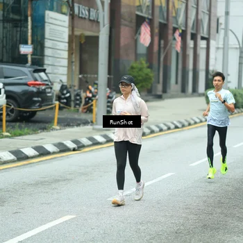Runner Photo 8630670