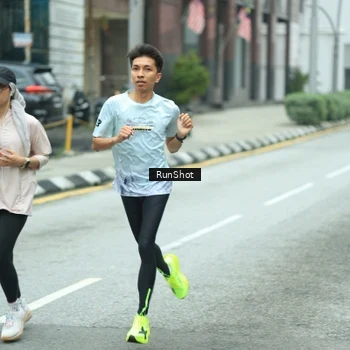 Runner Photo 8630679
