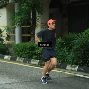 Runner Photo 8630683