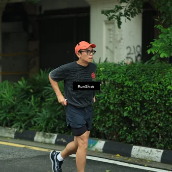 Runner Photo 8630686