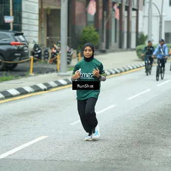 Runner Photo 8630698