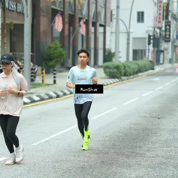 Runner Photo 8630704