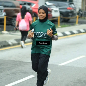 Runner Photo 8630710