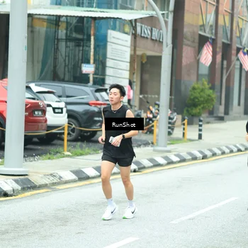 Runner Photo 8630744
