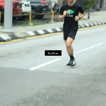 Runner Photo 8630749
