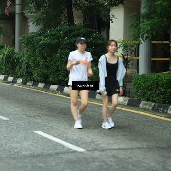 Runner Photo 8630755