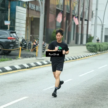 Runner Photo 8630769