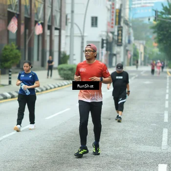 Runner Photo 8630770