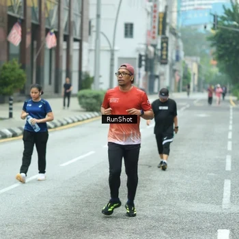 Runner Photo 8630771