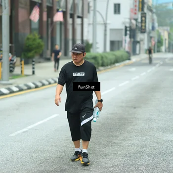 Runner Photo 8630793