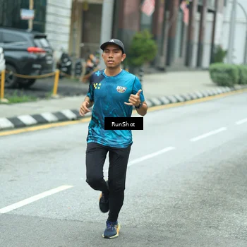Runner Photo 8630801