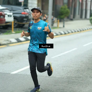 Runner Photo 8630802