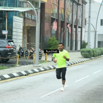 Runner Photo 8630810
