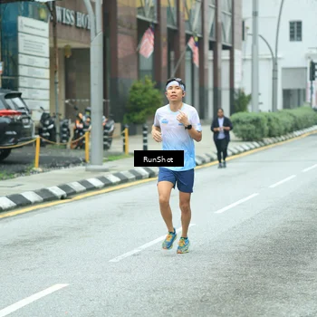 Runner Photo 8630814