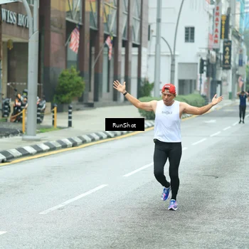 Runner Photo 8630819