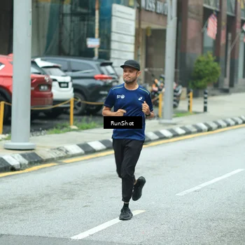 Runner Photo 8630838