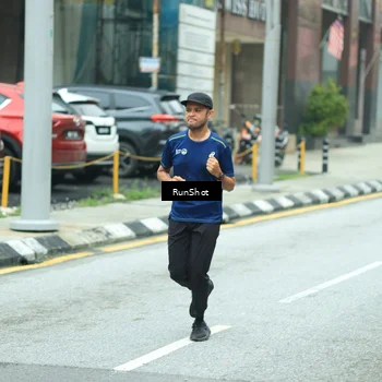 Runner Photo 8630840