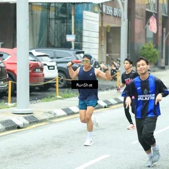Runner Photo 8630842