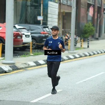 Runner Photo 8630846