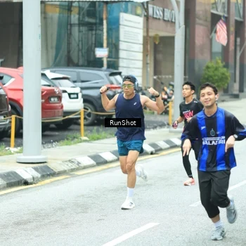 Runner Photo 8630847