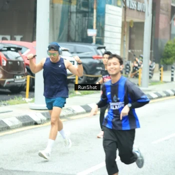 Runner Photo 8630852