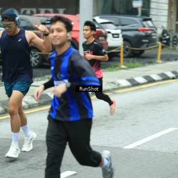 Runner Photo 8630858
