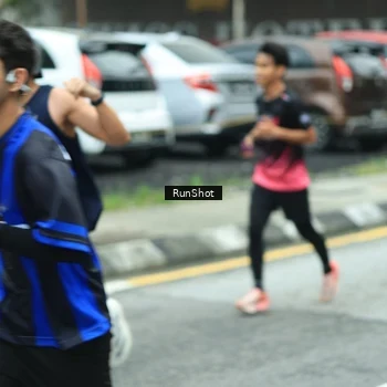 Runner Photo 8630863