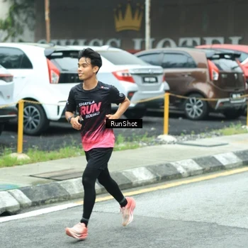 Runner Photo 8630864