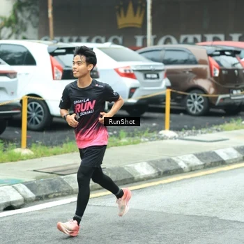 Runner Photo 8630865