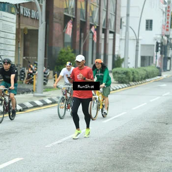 Runner Photo 8630874