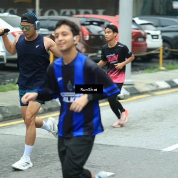 Runner Photo 8630879