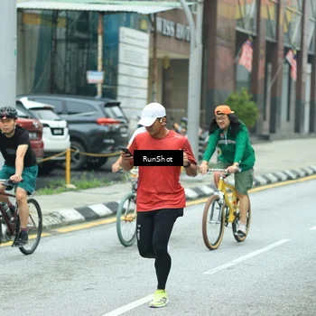 Runner Photo 8630886