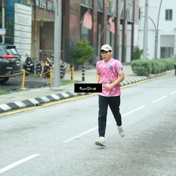 Runner Photo 8630895