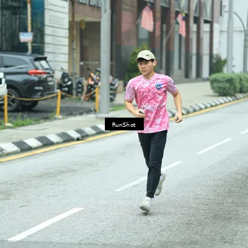Runner Photo 8630897