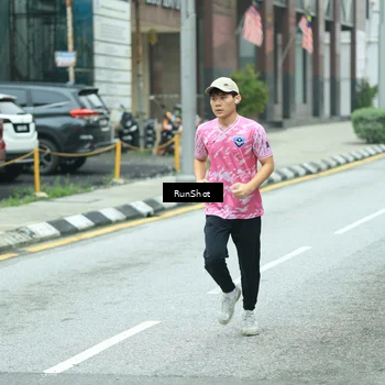 Runner Photo 8630901