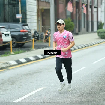 Runner Photo 8630902