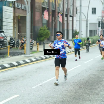 Runner Photo 8630903