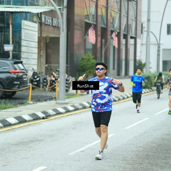 Runner Photo 8630907
