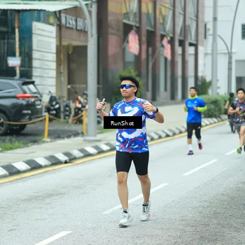 Runner Photo 8630908