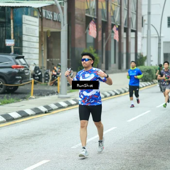 Runner Photo 8630915