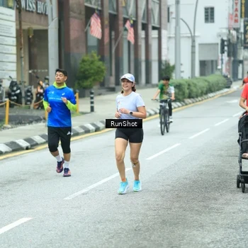 Runner Photo 8630919