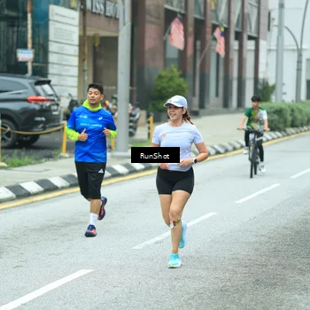 Runner Photo 8630924