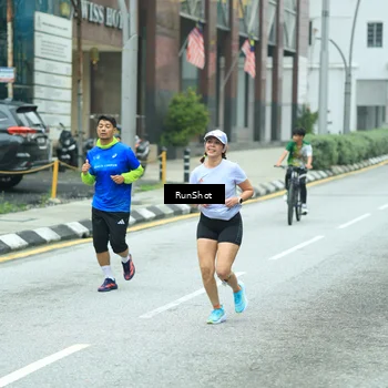Runner Photo 8630932