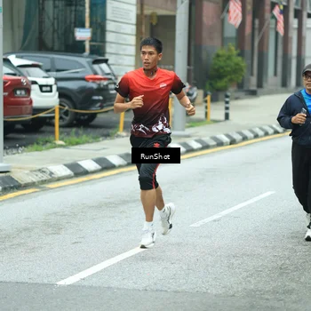 Runner Photo 8630938