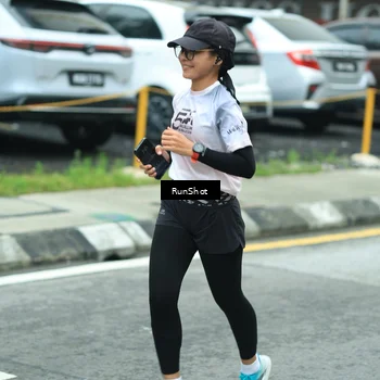 Runner Photo 8630982