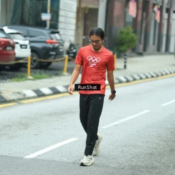 Runner Photo 8630995